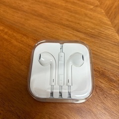未使用　アップル純正イヤフォン　有線　