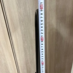 立ち鏡、キャスター付き、黒の画像