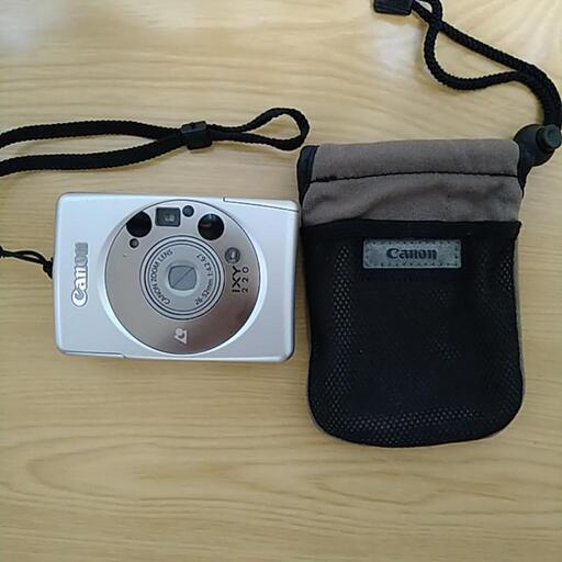 Canon IXI 220 フィルムカメラ