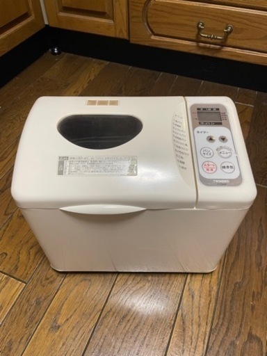 TWINBIRD「2斤まで焼ける」 ホームベーカリー ホワイト PY-D432