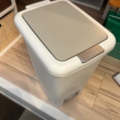 ゴミ箱セット（45L）