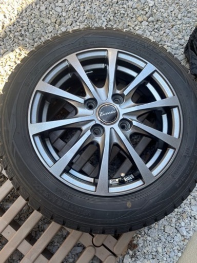 スタッドレスタイヤ(軽にて使用)