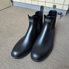 レインブーツ