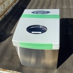 これからの季節に最適‼️家庭用製氷機
