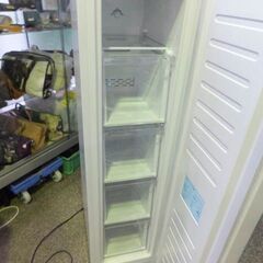 ◇AQUA/アクア◇ホームフリーザー AQF-SF10K 2022年製 102L ノンフロン