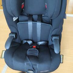 チャイルドシート  Britax 
The maxi rider