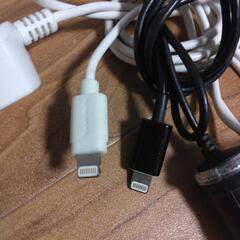 車載用携帯充電器の画像