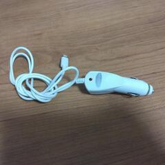 車載用携帯充電器の画像