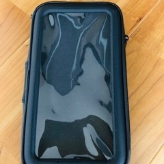 取り付け付きスマホケース