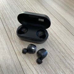 ワイヤレスイヤホンの画像