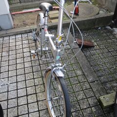 折り畳み式自転車、オールアルミ製、軽量２０インチ、シマノ５段変速機付きの画像