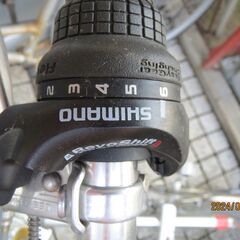 折り畳み式自転車、オールアルミ製、軽量２０インチ、シマノ５段変速機付きの画像