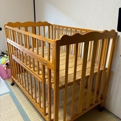 ベビーベッドあげます！