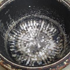 炊飯器の画像