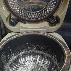 炊飯器の画像
