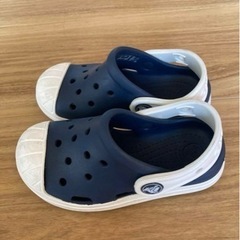 幼児　クロックス　サンダル