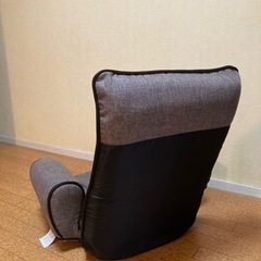 美品❣️ 🟤低反発座椅子　の画像