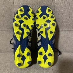 アディダス　プレデター　adidas PREDATOR サッカー　スパイクの画像