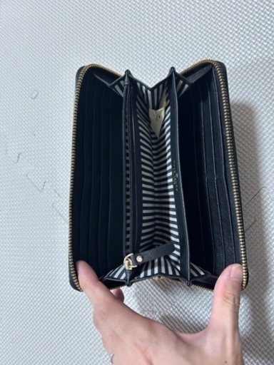 長財布　ケイトスペード