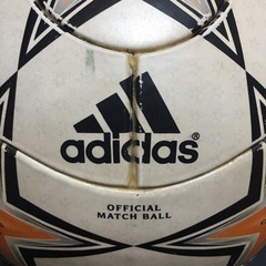 adidas‼️アディダス ‼️サッカーボール‼️チームガイスト‼️FINALE‼️フィナーレ‼️2007の画像