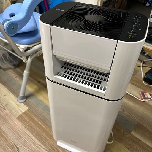 動作品 アイリスオーヤマ サーキュレーター 衣類乾燥除湿機 IJD-I50 2019年製