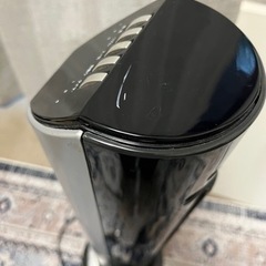 [相談中]タワー型扇風機の画像
