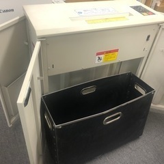 業務用シュレッダーUNS-206CX ウチダの画像
