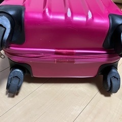 スーツケースの画像