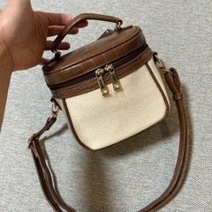 【夏物】帽子とショルダーポーチの画像