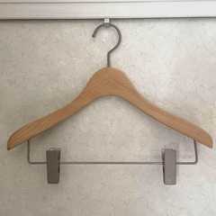 NAGASHIO木製ハンガー クリップ付 女性用38cm スーツや制服に便利の画像