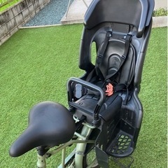 イオンバイク　チャイルドシート付き自転車　20インチ
の画像