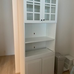 ［決まりました］
IKEA カップボード　食器棚　キッチン棚 