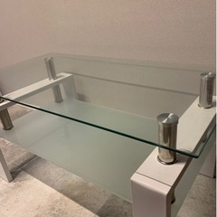 ガラステーブル