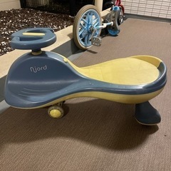 スイングカー