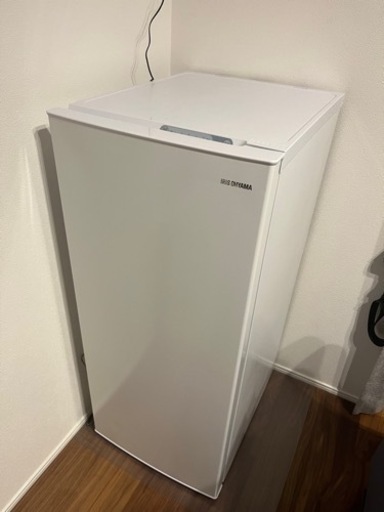 アイリスオーヤマ製　ノンフロン冷凍庫　2023年製