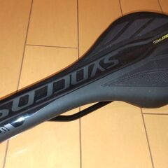 ■新車外し未使用！激安■一流ブランドSYNCROS FL2.0（...