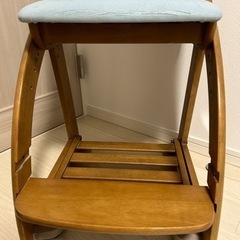 子供用の学習用チェアの画像