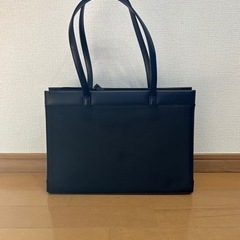 【ほぼ新品】リクルートカバン:レディースの画像