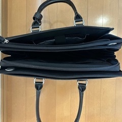 【ほぼ新品】リクルートカバン:メンズの画像