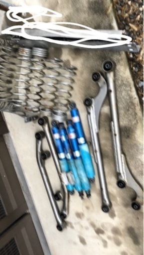 jb系ジムニー　ショウワガレージ等　2〜2.5インチリフトアップセット売り　　値下げ不可