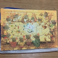 14ひきのぱずる　いわむらかずお