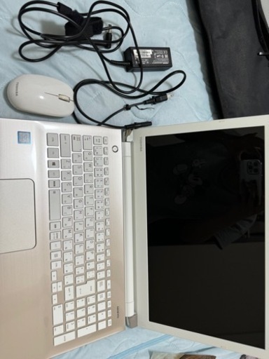 パソコン デスクトップパソコン