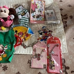 ミッキーぬいぐるみグッズ　11点セットの画像