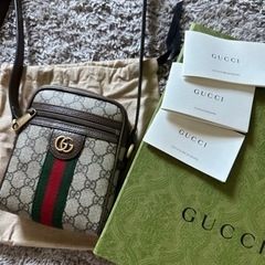 GUCCI ショルダーバッグ