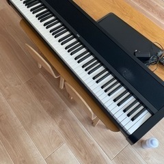 電子ピアノ