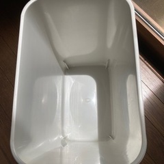 押して開けるBOX　ゴミ箱　ガーデニング収納などの画像