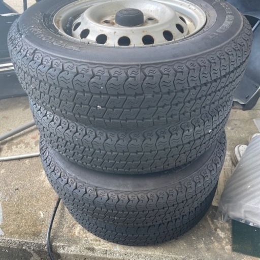 〔商談中〕軽トラタイヤ★バリ山★2024年製造