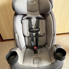 リクライニング　ベビーチャイルドカーシート
