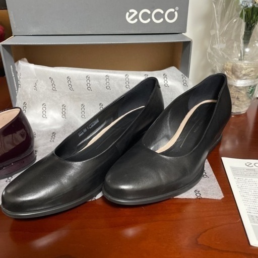ecco黒パンプス