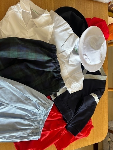 横須賀市　
若草幼稚園制服　男の子